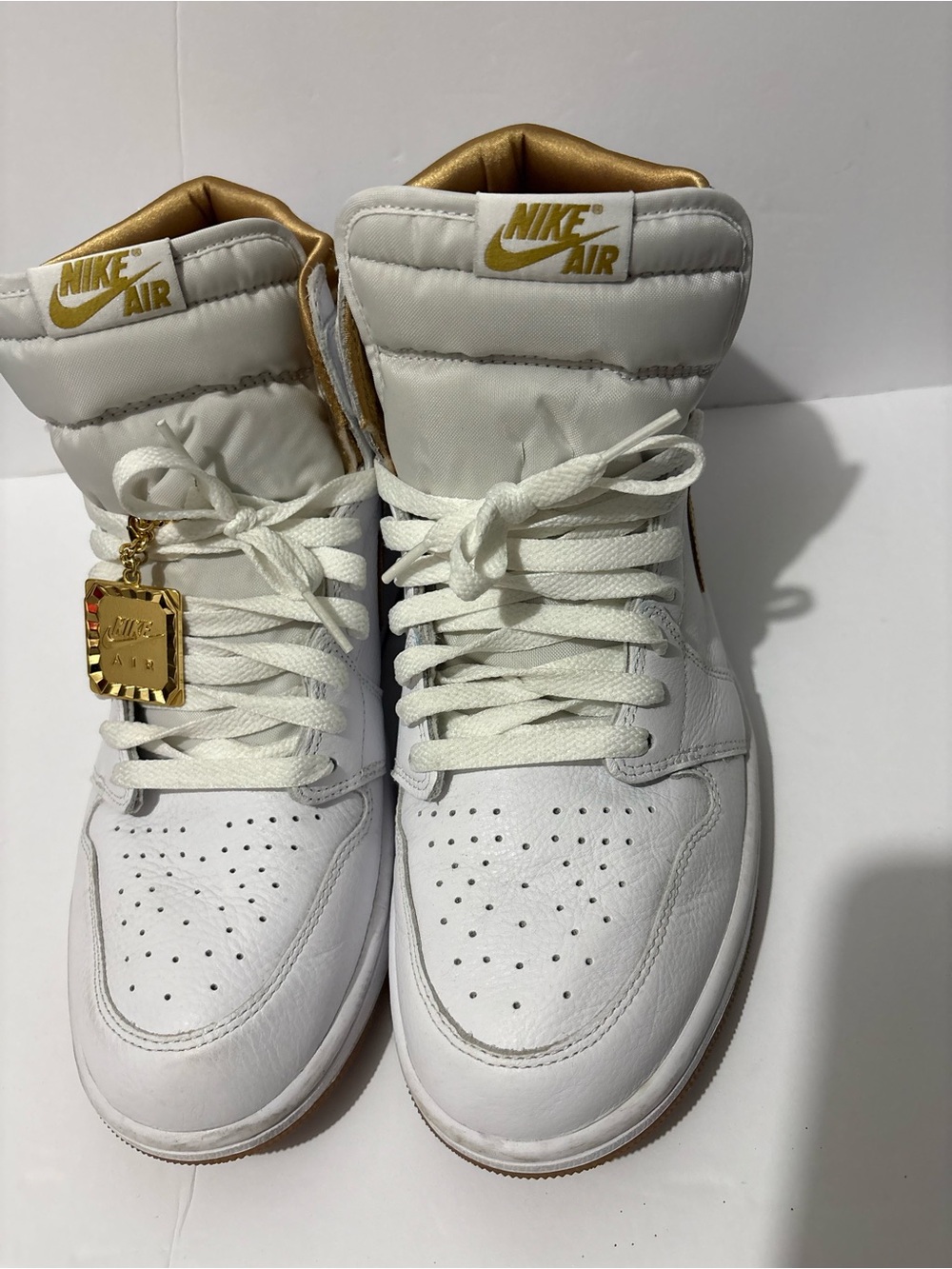 Air Jordan 1 retros-white
